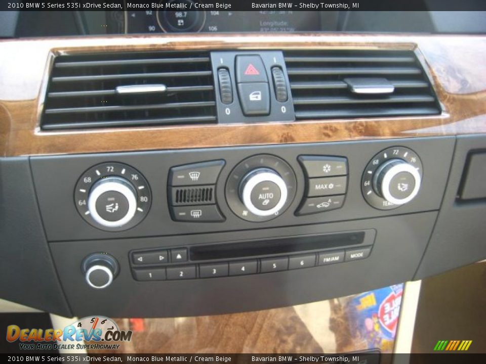 2010 BMW 5 Series 535i xDrive Sedan Monaco Blue Metallic / Cream Beige Photo #13