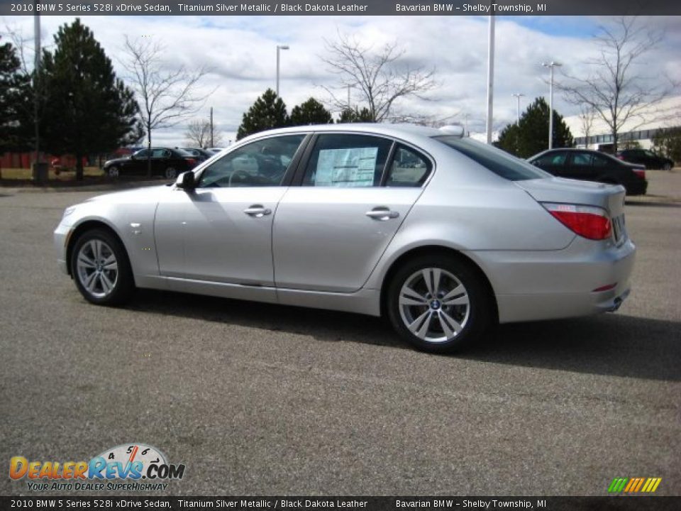2010 BMW 5 Series 528i xDrive Sedan Titanium Silver Metallic / Black Dakota Leather Photo #2