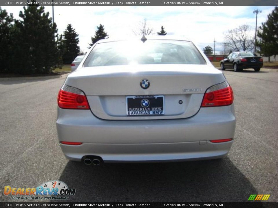 2010 BMW 5 Series 528i xDrive Sedan Titanium Silver Metallic / Black Dakota Leather Photo #4