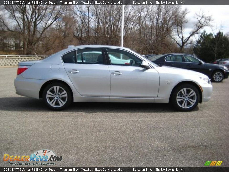 2010 BMW 5 Series 528i xDrive Sedan Titanium Silver Metallic / Black Dakota Leather Photo #6