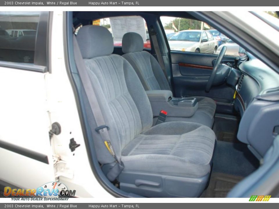 2003 Chevrolet Impala White / Regal Blue Photo #20