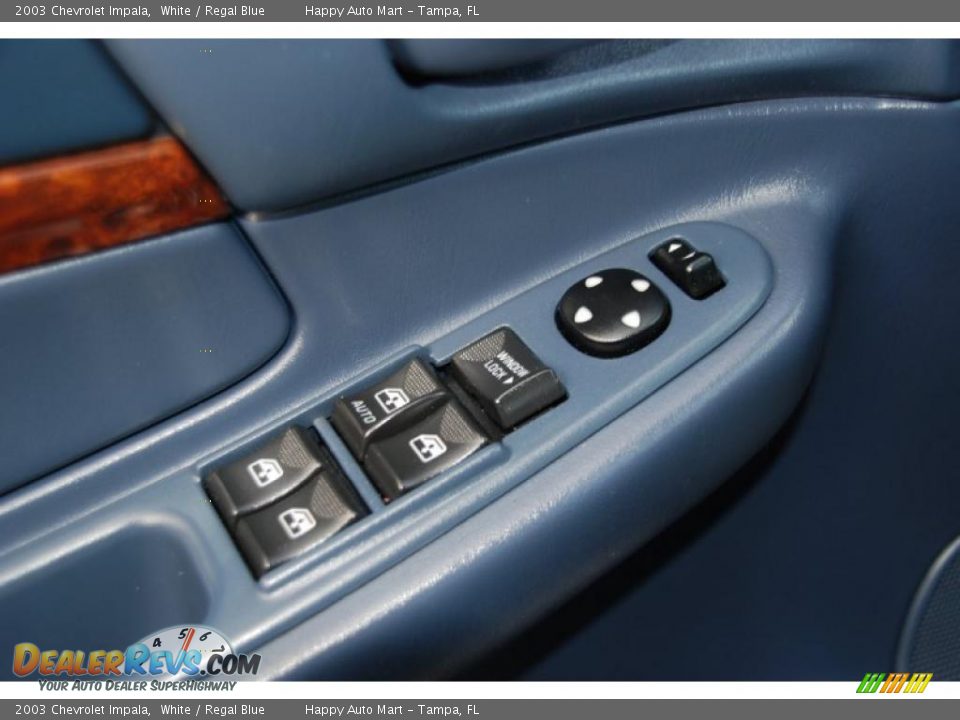 2003 Chevrolet Impala White / Regal Blue Photo #22