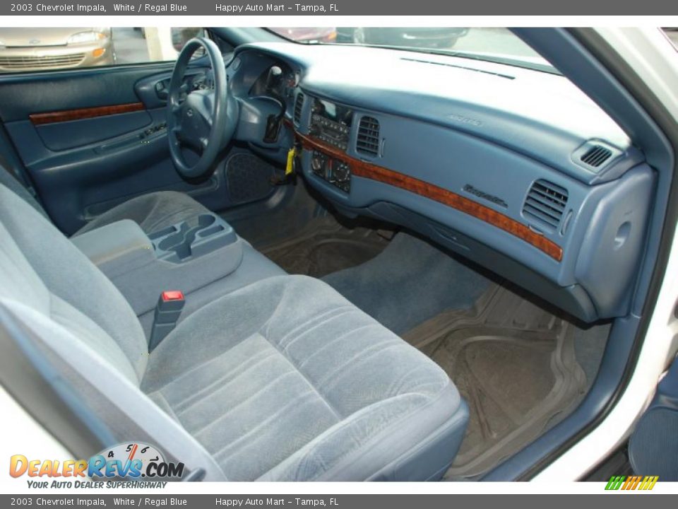 2003 Chevrolet Impala White / Regal Blue Photo #24