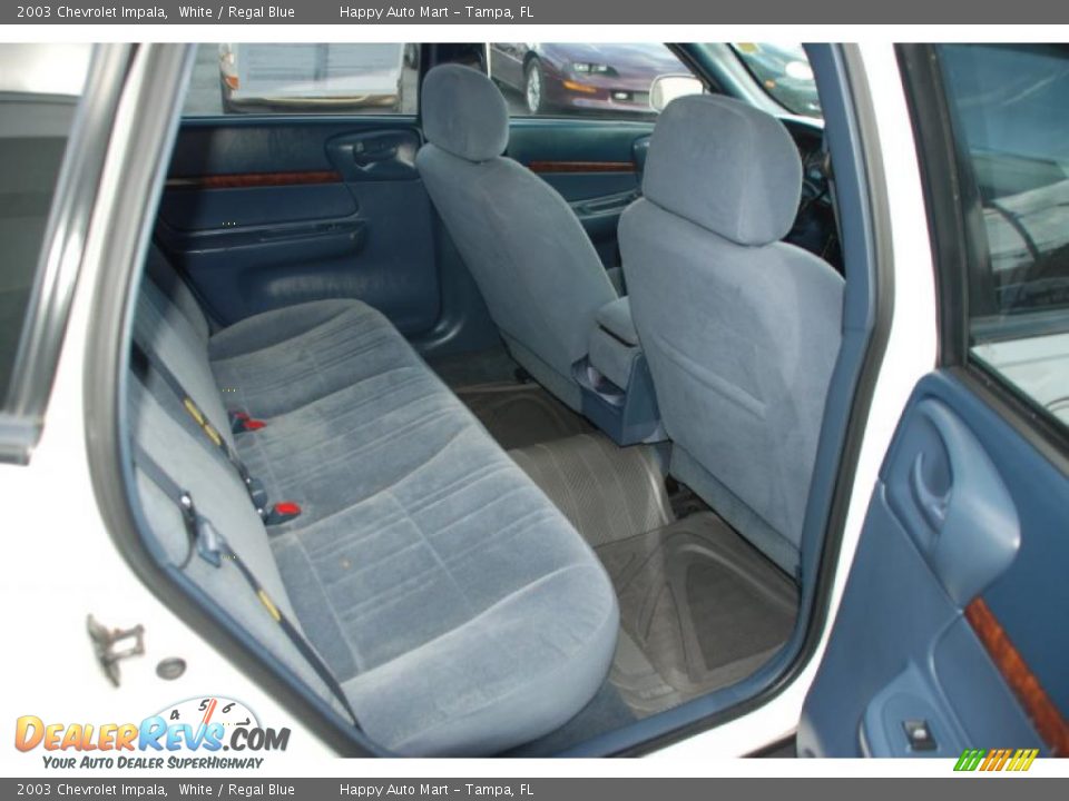 2003 Chevrolet Impala White / Regal Blue Photo #30