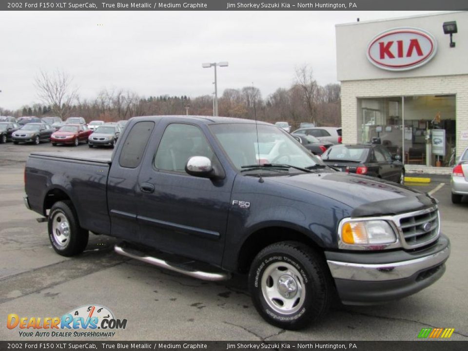 2002 Ford F150 XLT SuperCab True Blue Metallic / Medium Graphite Photo #1