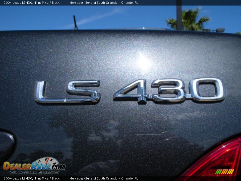 2004 Lexus LS 430 Flint Mica / Black Photo #8