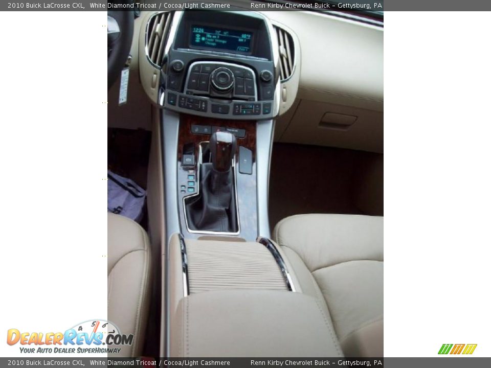 2010 Buick LaCrosse CXL White Diamond Tricoat / Cocoa/Light Cashmere Photo #17