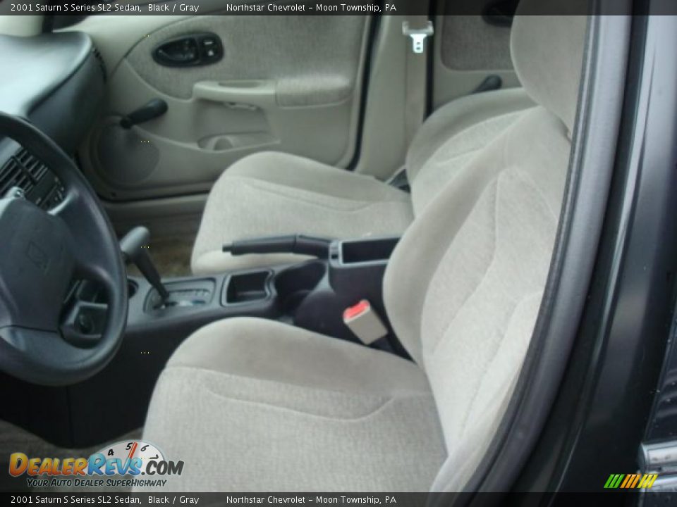 2001 Saturn S Series SL2 Sedan Black / Gray Photo #8