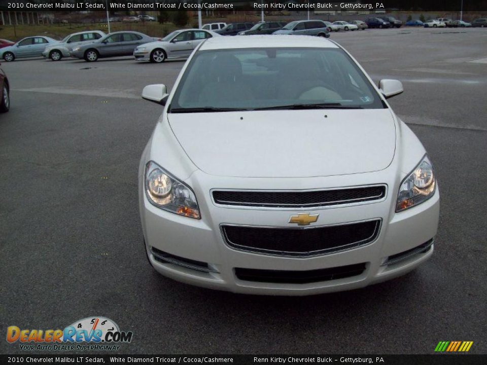 2010 Chevrolet Malibu LT Sedan White Diamond Tricoat / Cocoa/Cashmere Photo #9