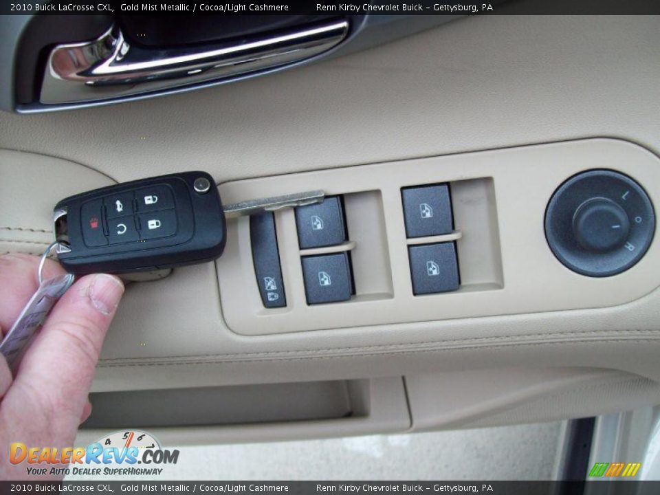 2010 Buick LaCrosse CXL Gold Mist Metallic / Cocoa/Light Cashmere Photo #14