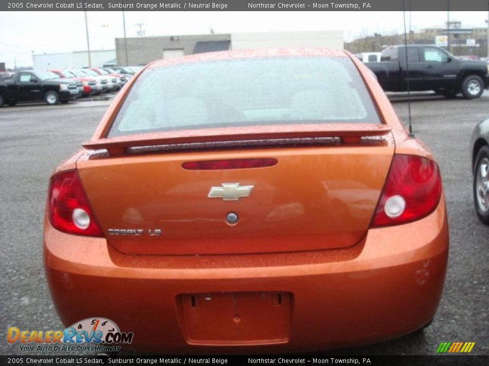 2005 Chevrolet Cobalt LS Sedan Sunburst Orange Metallic / Neutral Beige Photo #3