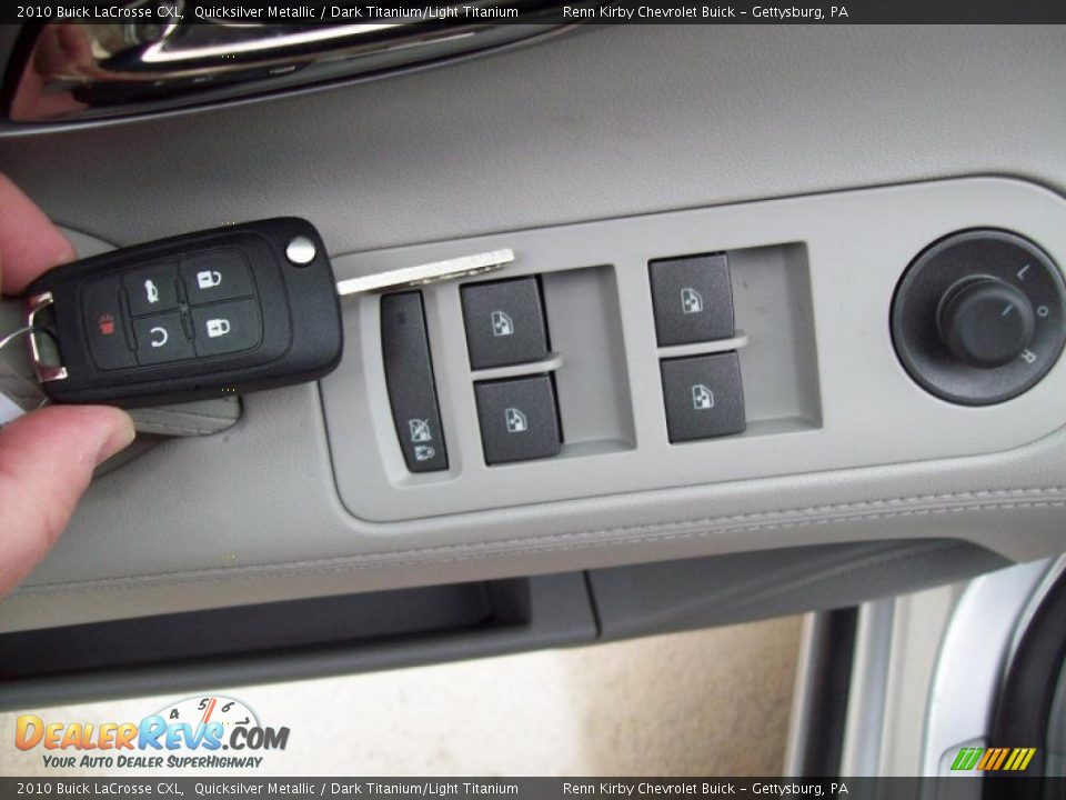 2010 Buick LaCrosse CXL Quicksilver Metallic / Dark Titanium/Light Titanium Photo #14