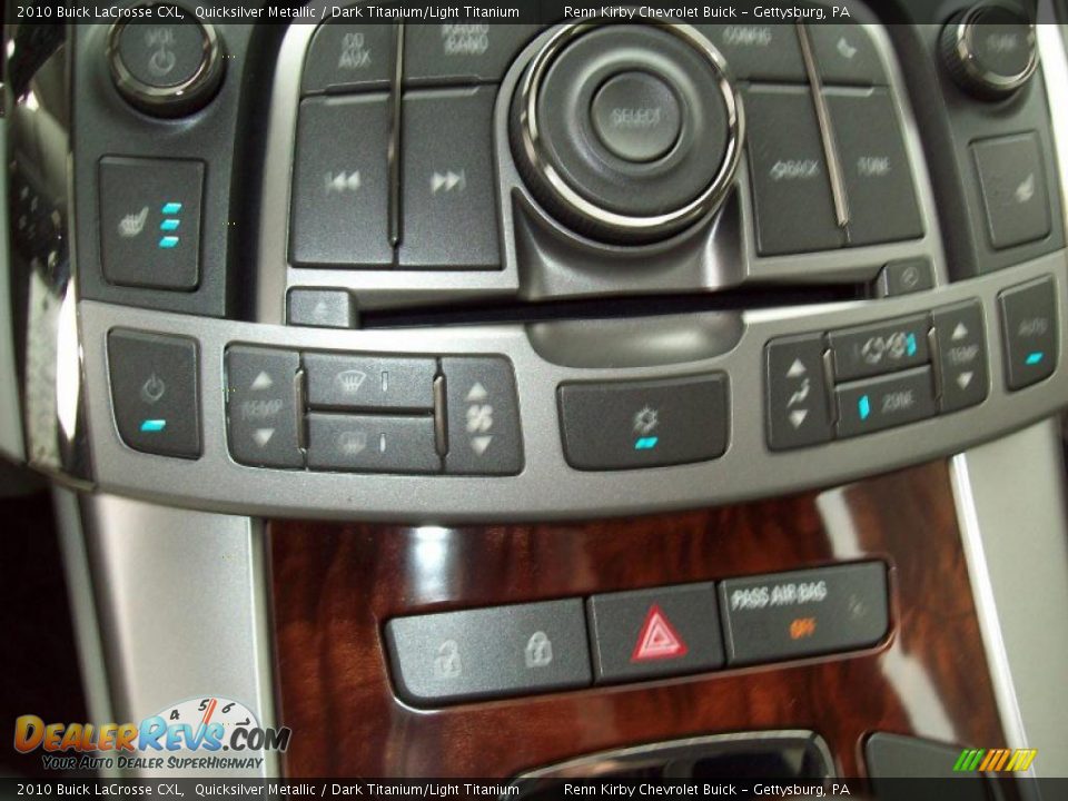 2010 Buick LaCrosse CXL Quicksilver Metallic / Dark Titanium/Light Titanium Photo #22