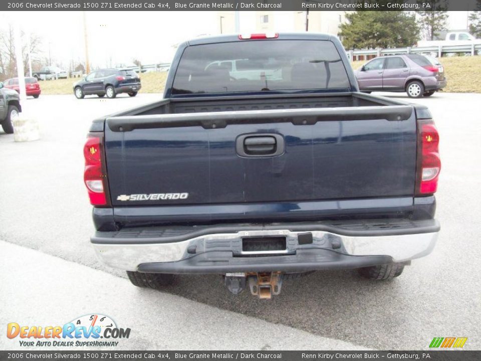 2006 Chevrolet Silverado 1500 Z71 Extended Cab 4x4 Blue Granite Metallic / Dark Charcoal Photo #14