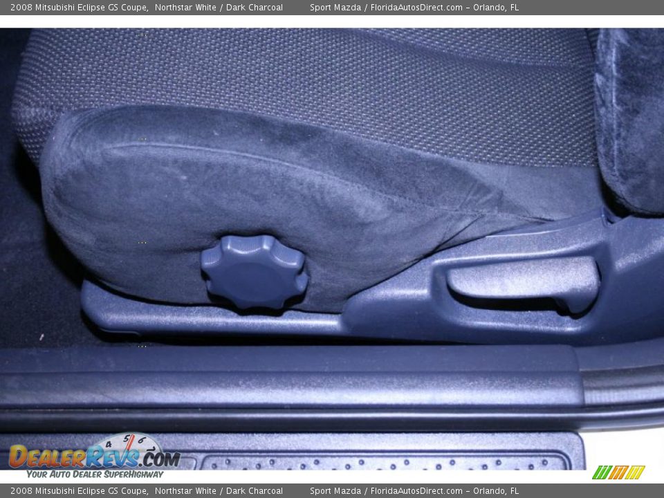2008 Mitsubishi Eclipse GS Coupe Northstar White / Dark Charcoal Photo #26