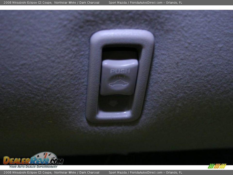 2008 Mitsubishi Eclipse GS Coupe Northstar White / Dark Charcoal Photo #36