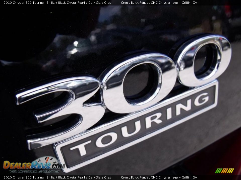 2010 Chrysler 300 Touring Brilliant Black Crystal Pearl / Dark Slate Gray Photo #10