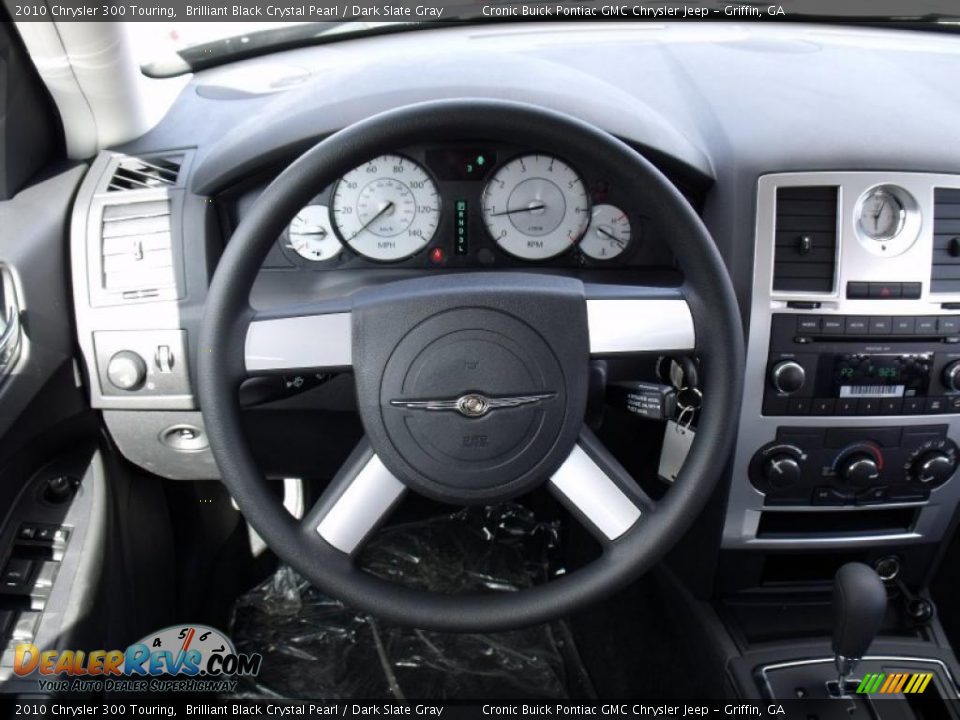 2010 Chrysler 300 Touring Brilliant Black Crystal Pearl / Dark Slate Gray Photo #17