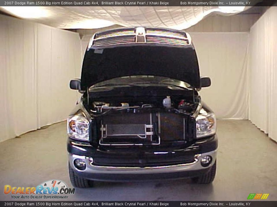 2007 Dodge Ram 1500 Big Horn Edition Quad Cab 4x4 Brilliant Black Crystal Pearl / Khaki Beige Photo #4