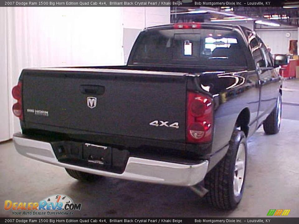 2007 Dodge Ram 1500 Big Horn Edition Quad Cab 4x4 Brilliant Black Crystal Pearl / Khaki Beige Photo #14