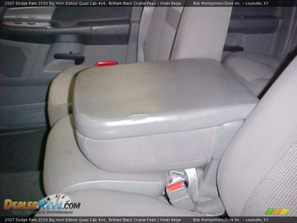 2007 Dodge Ram 1500 Big Horn Edition Quad Cab 4x4 Brilliant Black Crystal Pearl / Khaki Beige Photo #27