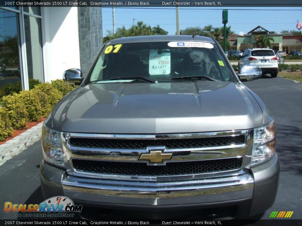 2007 Chevrolet Silverado 1500 LT Crew Cab Graystone Metallic / Ebony Black Photo #2