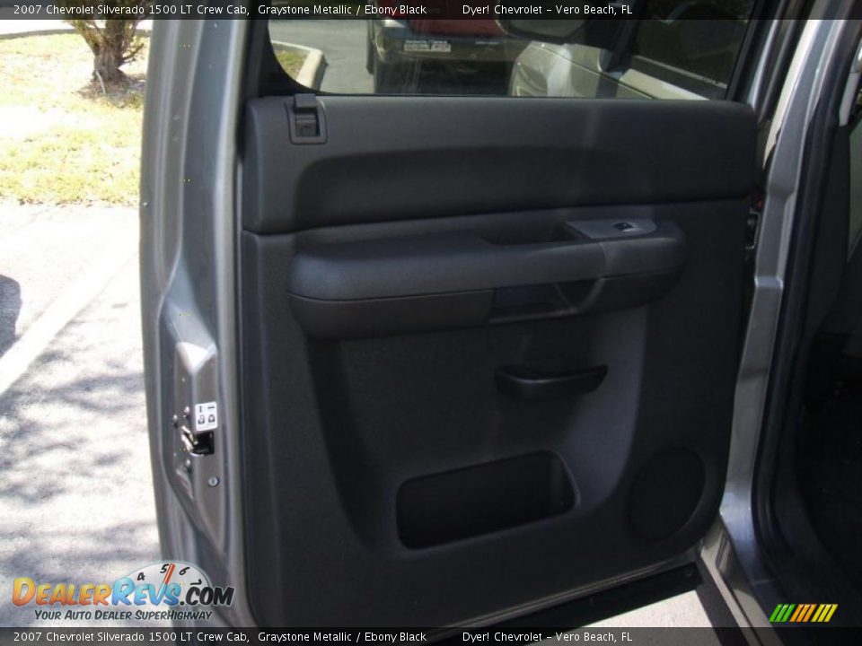 2007 Chevrolet Silverado 1500 LT Crew Cab Graystone Metallic / Ebony Black Photo #11