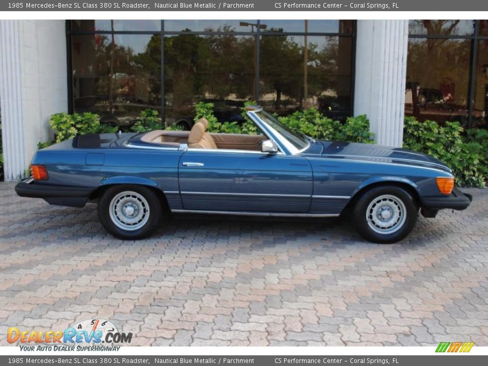 1985 Mercedes-Benz SL Class 380 SL Roadster Nautical Blue Metallic / Parchment Photo #2