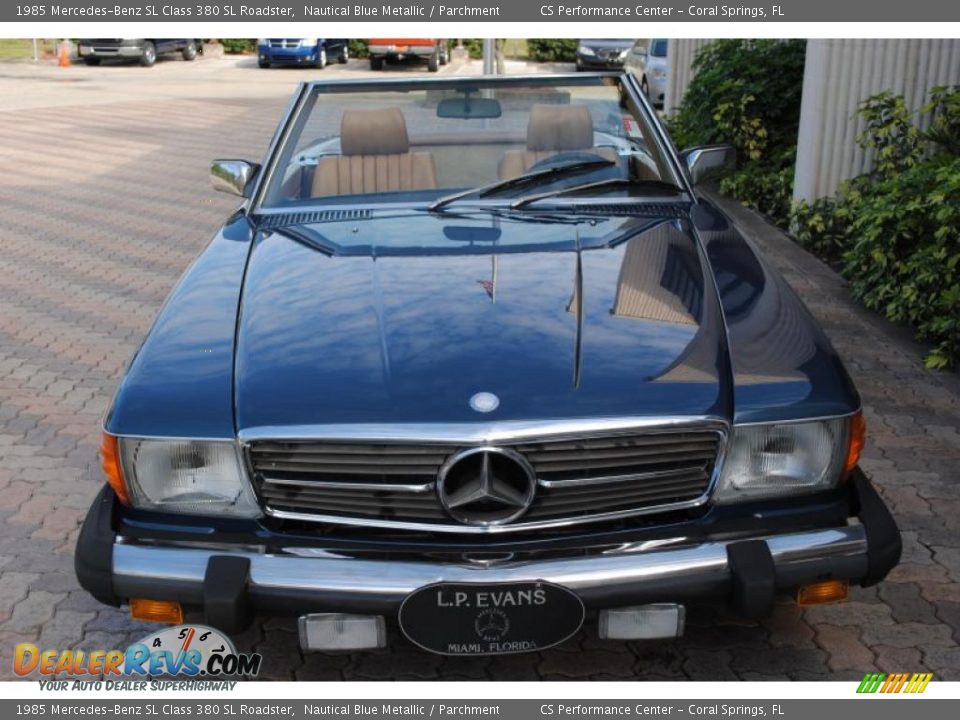 1985 Mercedes-Benz SL Class 380 SL Roadster Nautical Blue Metallic / Parchment Photo #13