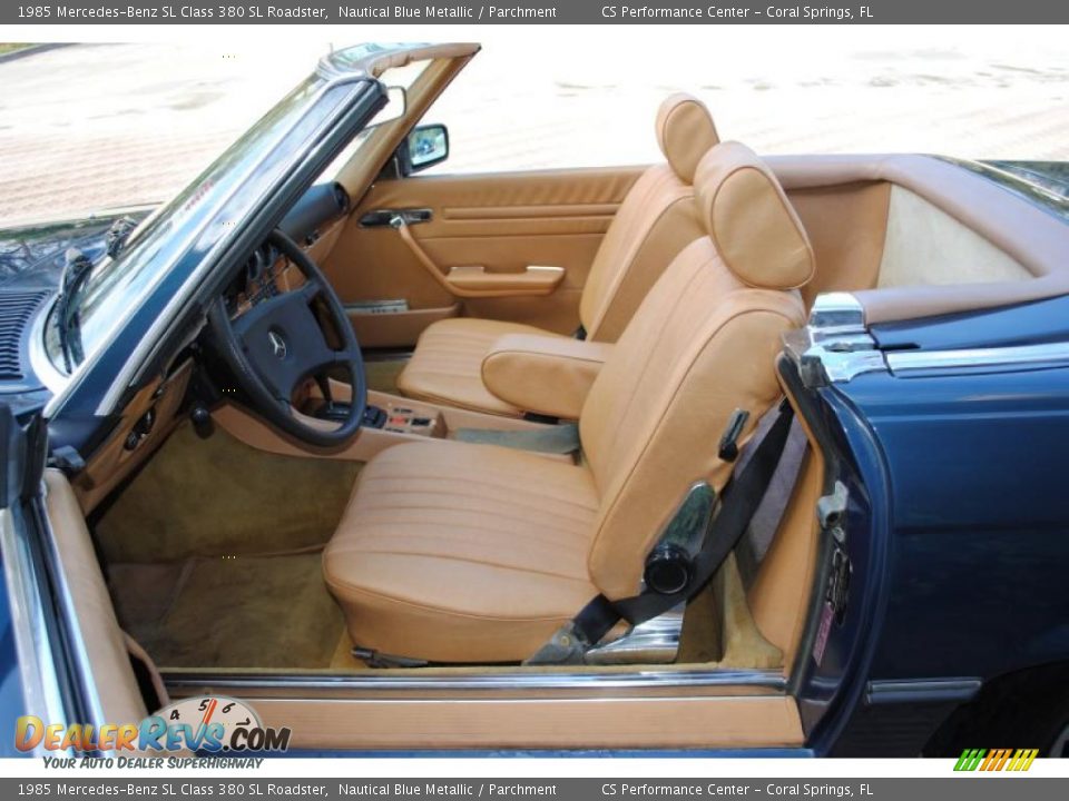 1985 Mercedes-Benz SL Class 380 SL Roadster Nautical Blue Metallic / Parchment Photo #19