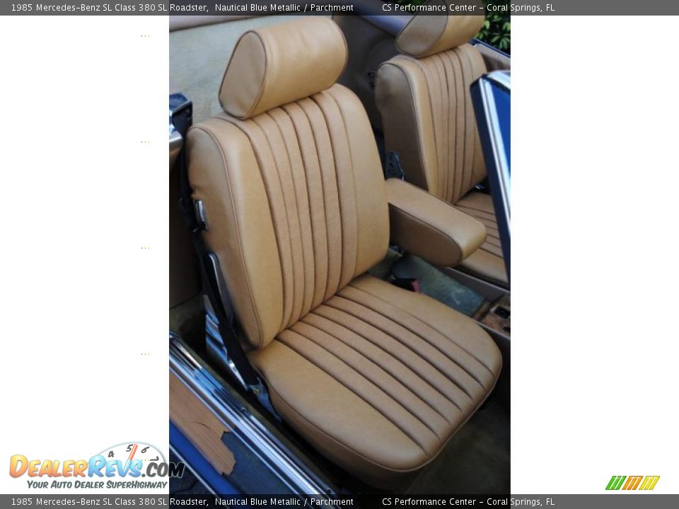 1985 Mercedes-Benz SL Class 380 SL Roadster Nautical Blue Metallic / Parchment Photo #22