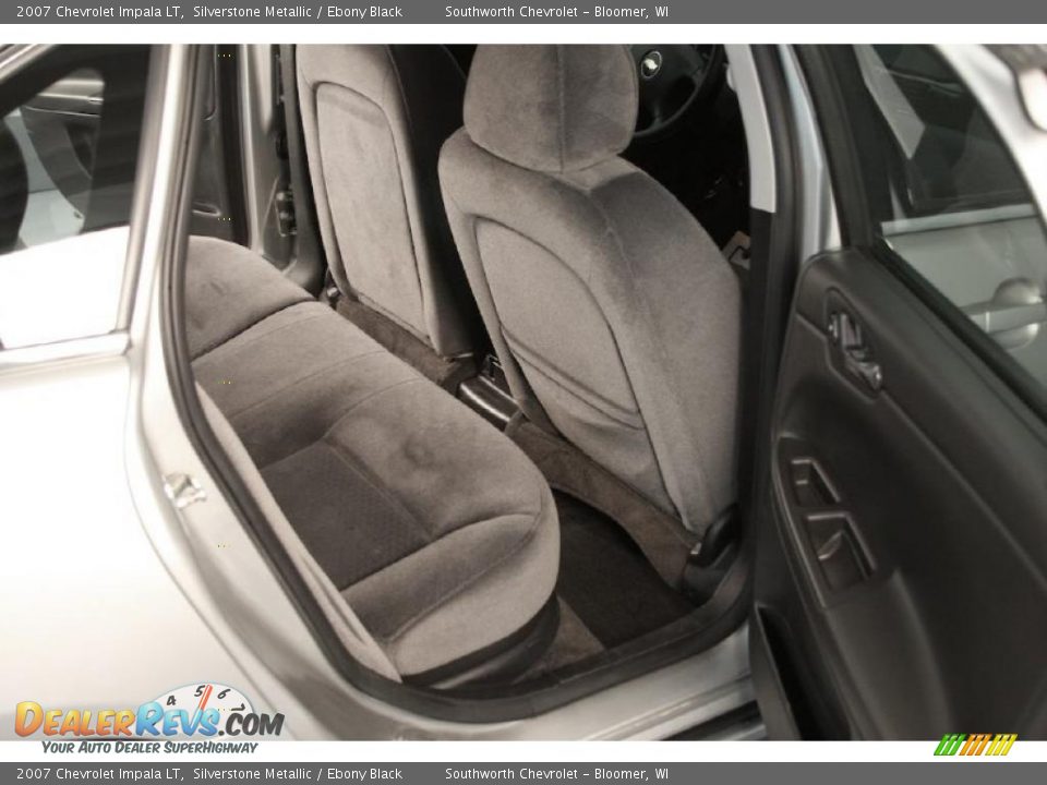 2007 Chevrolet Impala LT Silverstone Metallic / Ebony Black Photo #6