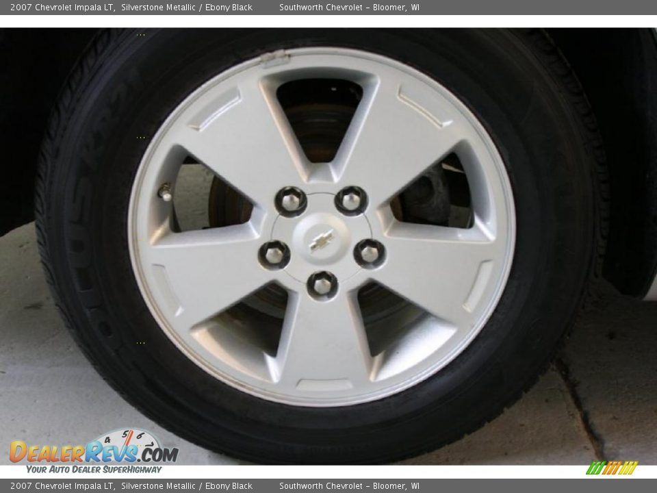 2007 Chevrolet Impala LT Silverstone Metallic / Ebony Black Photo #12