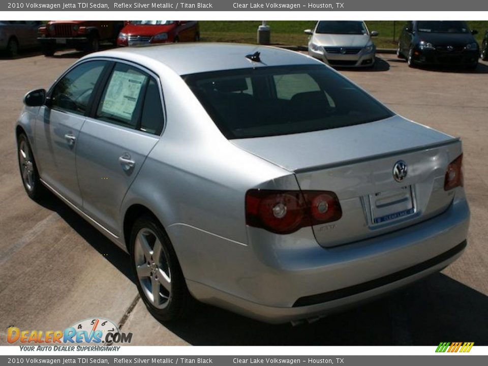 2010 Volkswagen Jetta TDI Sedan Reflex Silver Metallic / Titan Black Photo #2