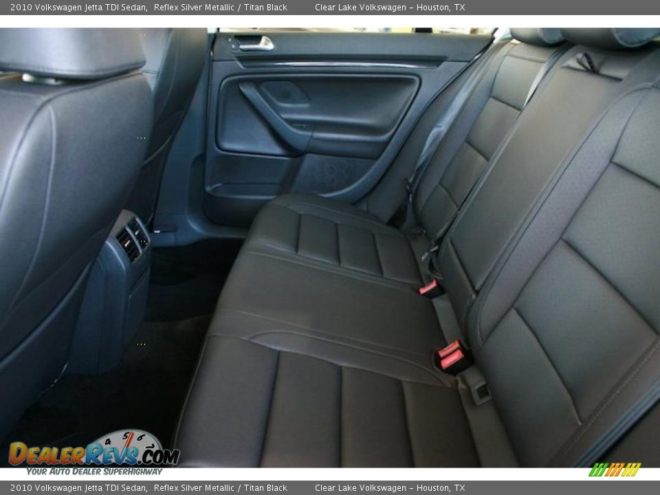 2010 Volkswagen Jetta TDI Sedan Reflex Silver Metallic / Titan Black Photo #8
