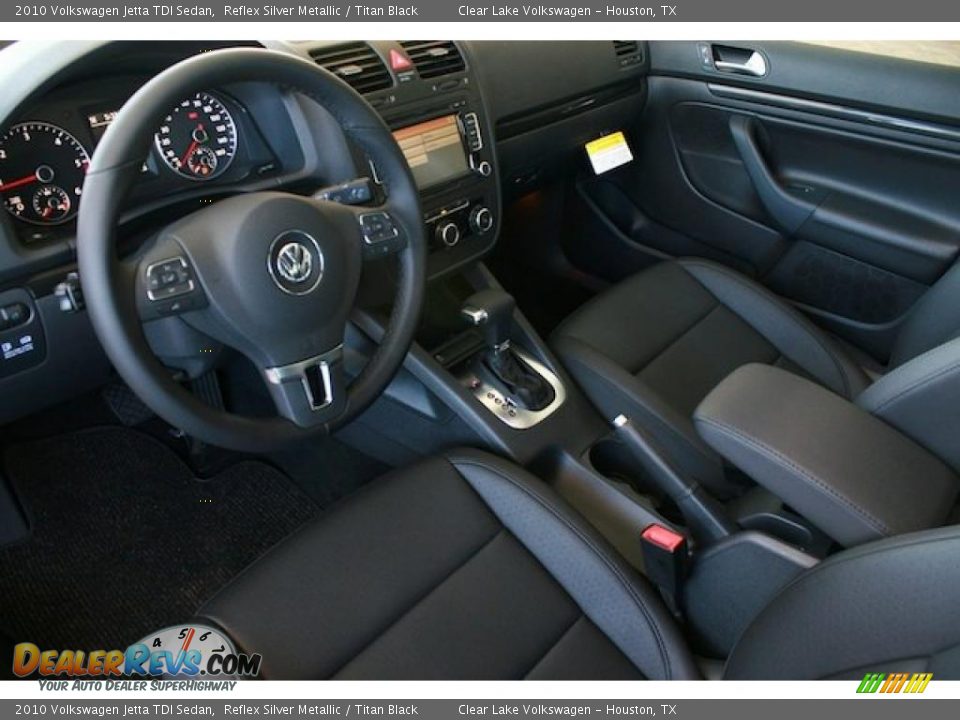 2010 Volkswagen Jetta TDI Sedan Reflex Silver Metallic / Titan Black Photo #16