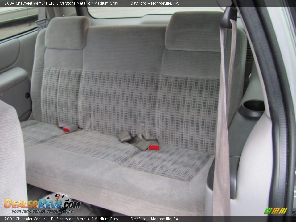 2004 Chevrolet Venture LT Silverstone Metallic / Medium Gray Photo #12