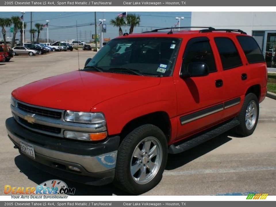 2005 Chevrolet Tahoe LS 4x4 Sport Red Metallic / Tan/Neutral Photo #4