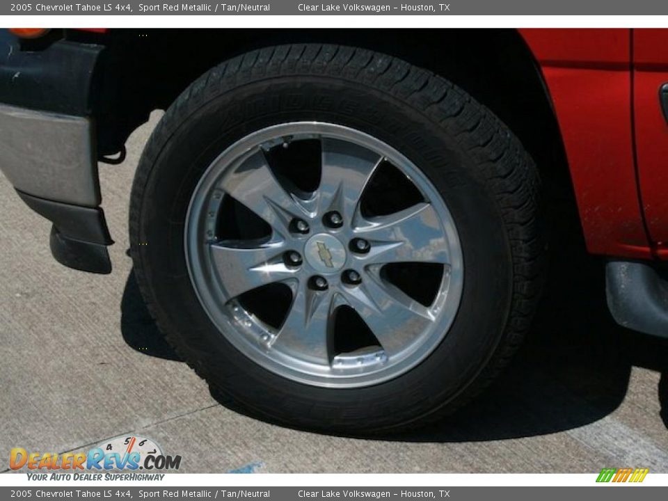 2005 Chevrolet Tahoe LS 4x4 Sport Red Metallic / Tan/Neutral Photo #6