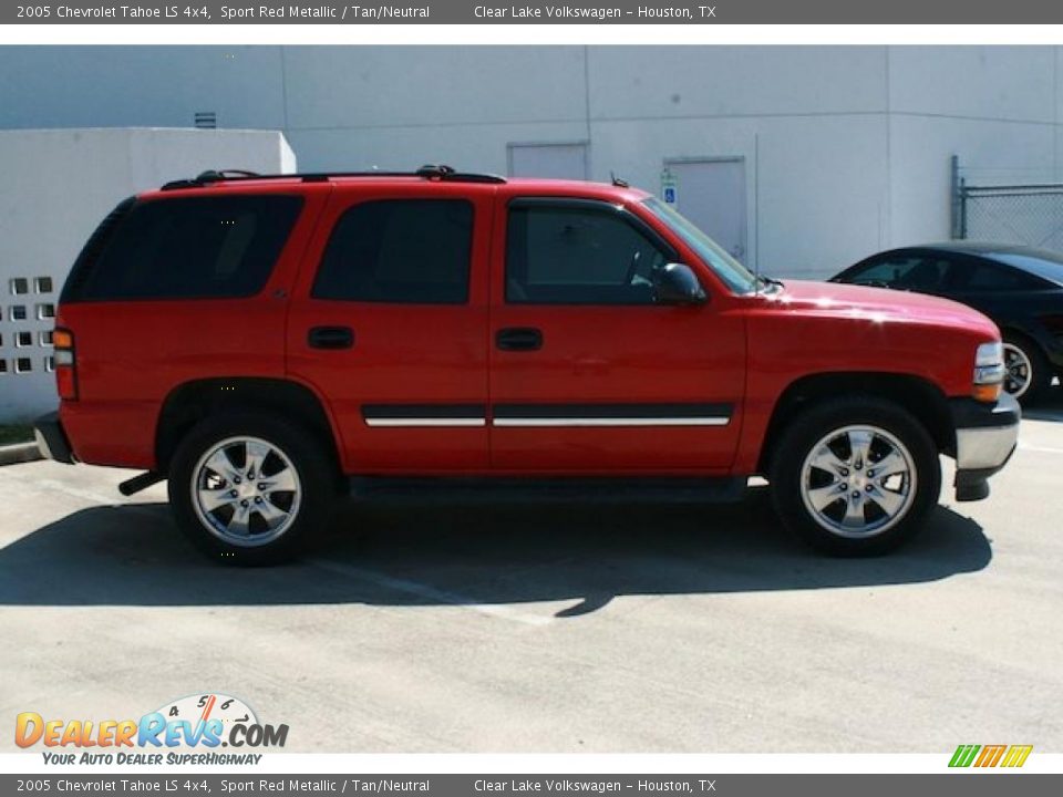 2005 Chevrolet Tahoe LS 4x4 Sport Red Metallic / Tan/Neutral Photo #11