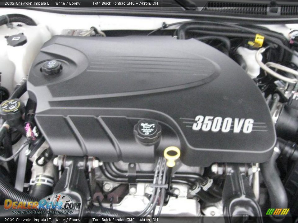 2009 Chevrolet Impala LT White / Ebony Photo #17