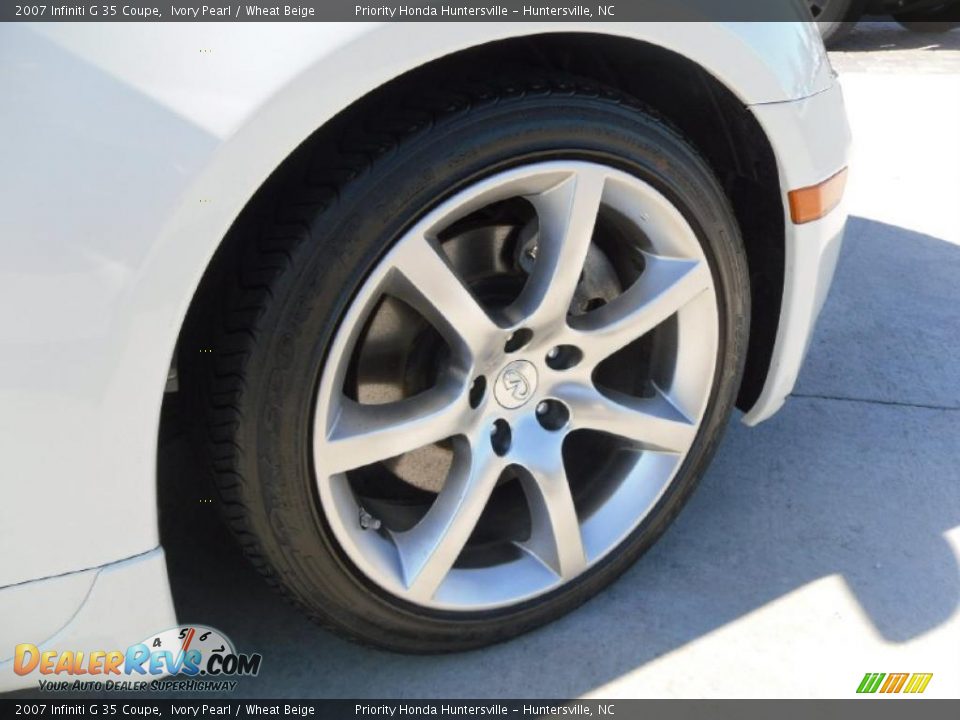 2007 Infiniti G 35 Coupe Ivory Pearl / Wheat Beige Photo #17