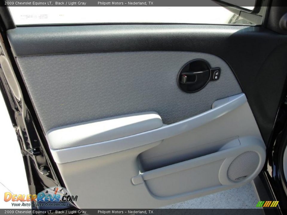 2009 Chevrolet Equinox LT Black / Light Gray Photo #33