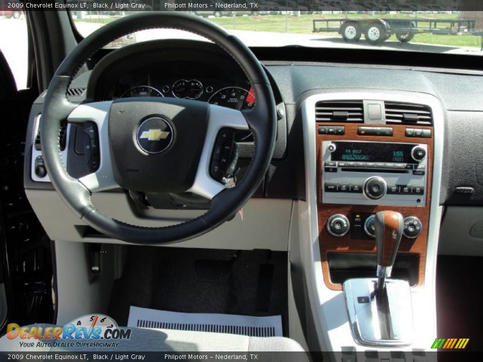 2009 Chevrolet Equinox LT Black / Light Gray Photo #36
