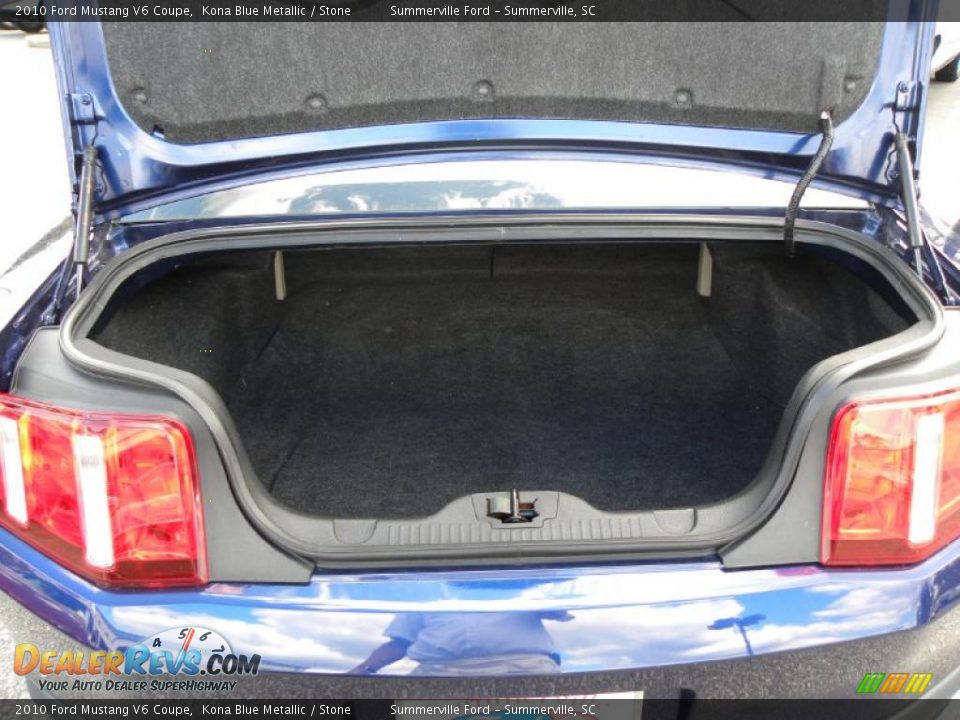 2010 Ford Mustang V6 Coupe Kona Blue Metallic / Stone Photo #11