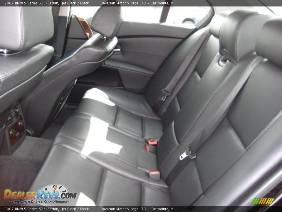 2007 BMW 5 Series 525i Sedan Jet Black / Black Photo #14