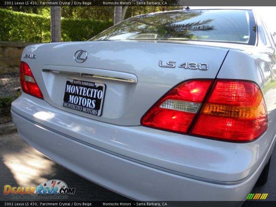2001 Lexus LS 430 Parchment Crystal / Ecru Beige Photo #17