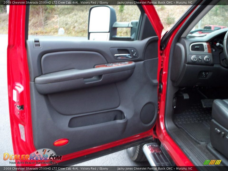 2009 Chevrolet Silverado 2500HD LTZ Crew Cab 4x4 Victory Red / Ebony Photo #2