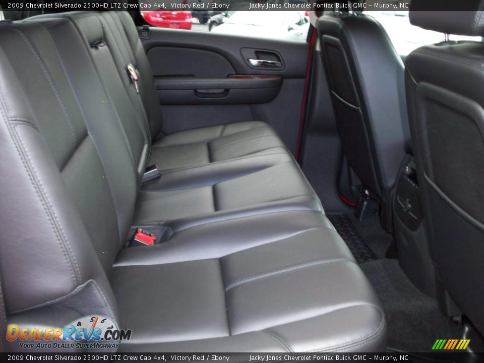 2009 Chevrolet Silverado 2500HD LTZ Crew Cab 4x4 Victory Red / Ebony Photo #8