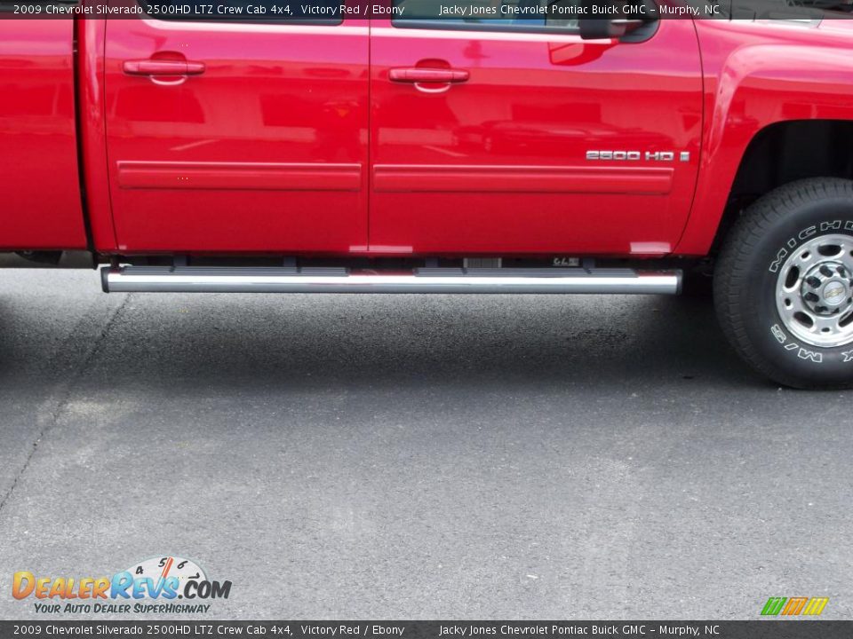 2009 Chevrolet Silverado 2500HD LTZ Crew Cab 4x4 Victory Red / Ebony Photo #23